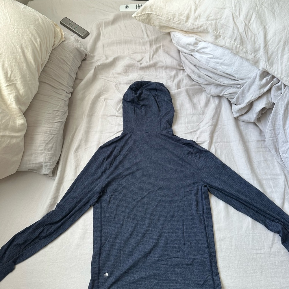 Lululemon Long-Sleeve Hooded Top